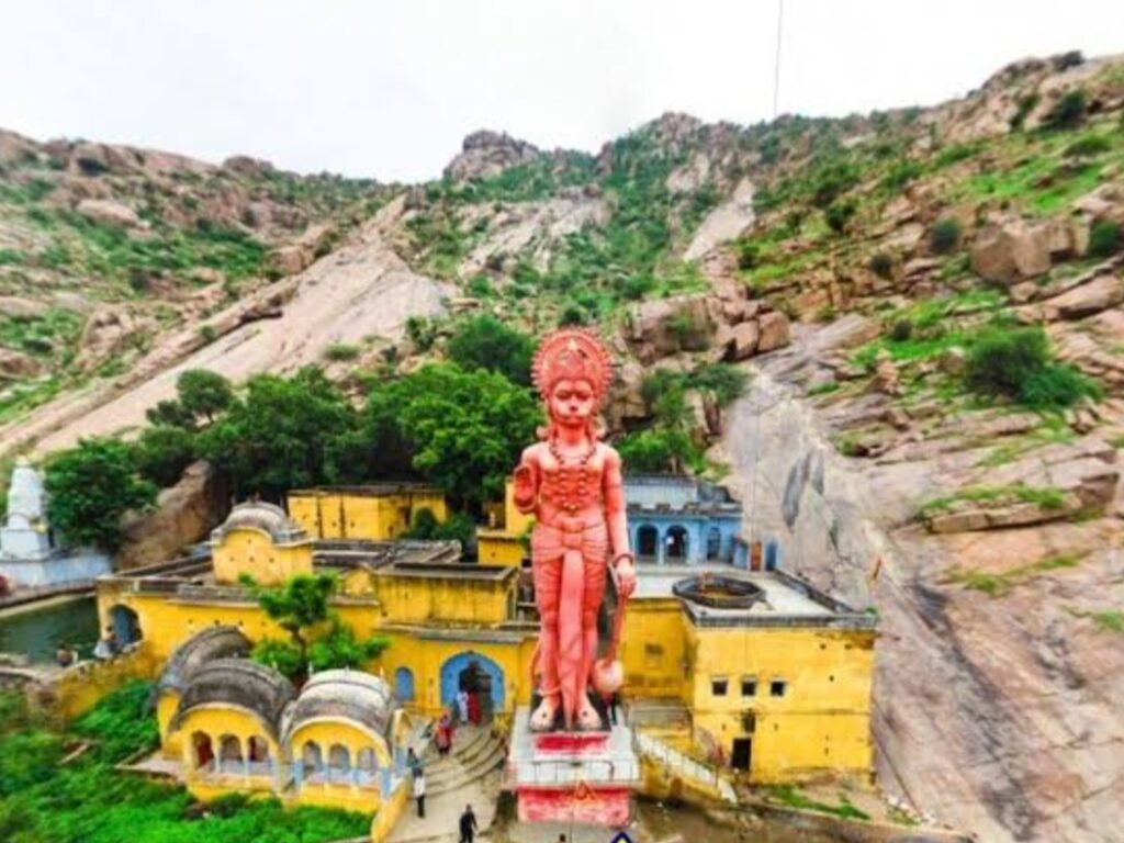 Narnaul Dhosi Hills
