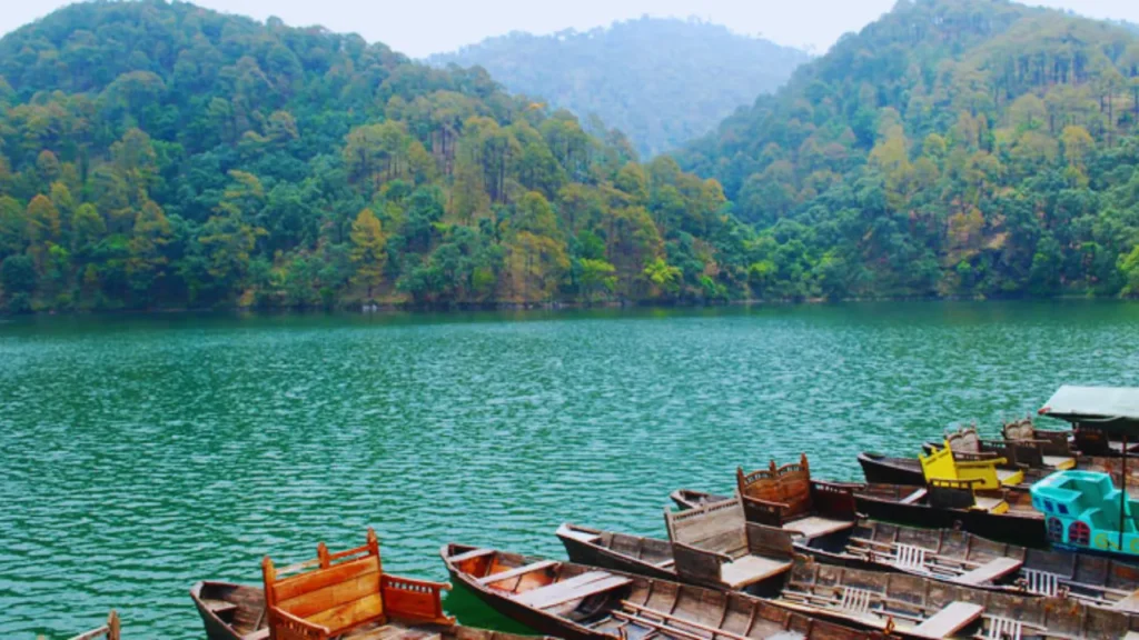 Sattal Lake (2)